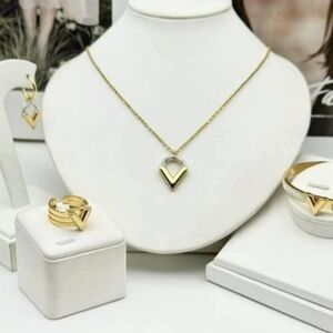 Elegant Gold and Silver V Pendant Necklace Set STAINLEES STEEL